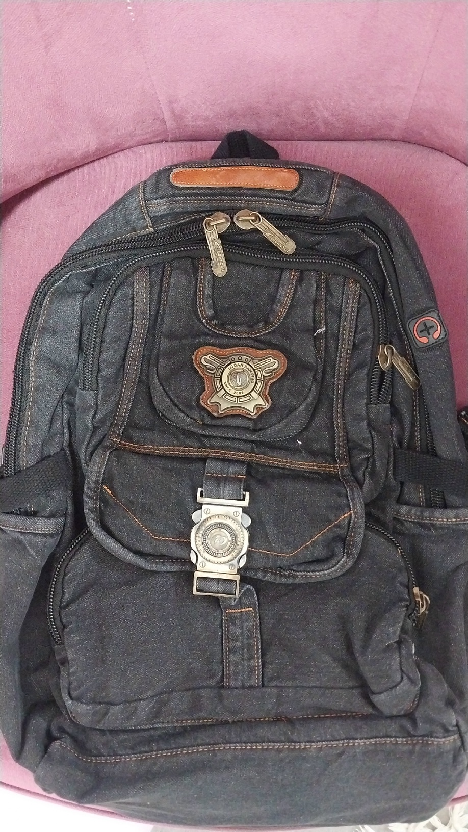 کوله پشتی لی خارجی