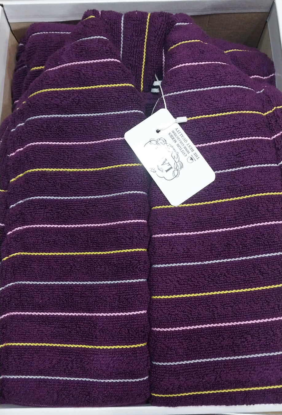 حوله پالتویی بزرگ